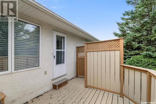 3608 Nottingham Crescent E, Regina, SK - Outdoor With Exterior