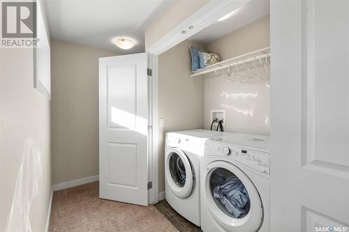 259 Eaton Crescent, Saskatoon, SK - Indoor Photo Showing Laundry Room