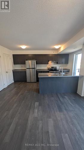 D - 22 Lookout Drive, Clarington (Bowmanville), ON - Indoor Photo Showing Kitchen