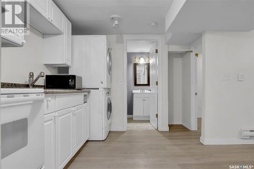 2128 Osler Street, Regina, SK - Indoor Photo Showing Laundry Room