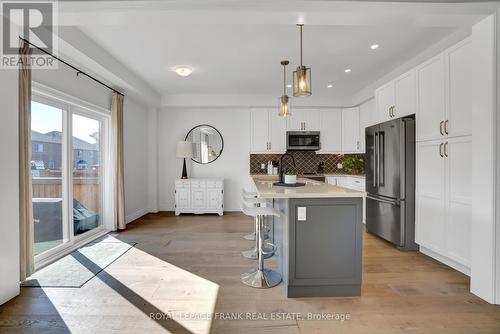 1536 Dunedin Crescent, Oshawa (Taunton), ON - Indoor Photo Showing Kitchen With Stainless Steel Kitchen With Upgraded Kitchen