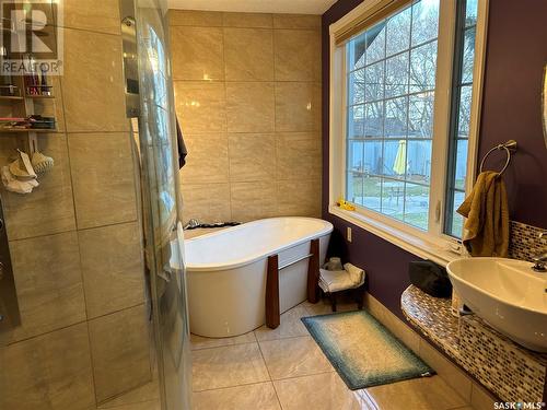 38 Buffalo Avenue, Tuxford, SK - Indoor Photo Showing Bathroom