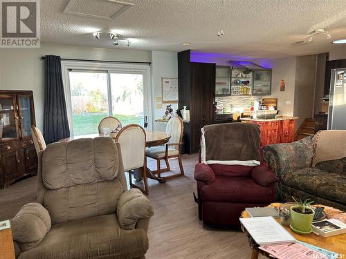 38 Buffalo Avenue, Tuxford, SK - Indoor Photo Showing Living Room