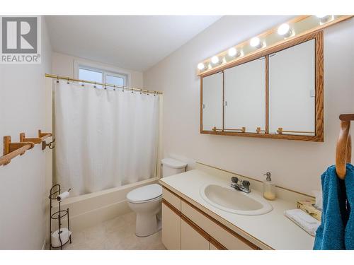 250 Scott Avenue Unit# 102, Penticton, BC - Indoor Photo Showing Bathroom