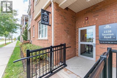 204 - 2338 Taunton Road, Oakville, ON - Outdoor With Balcony With Exterior