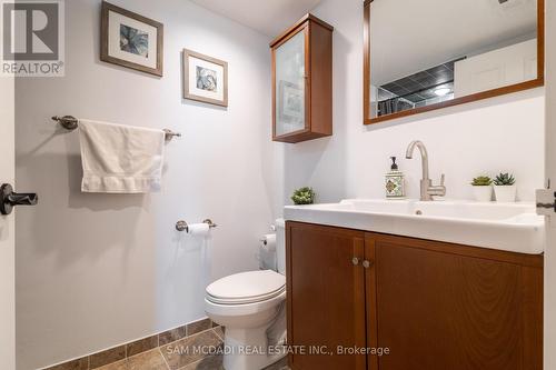 1911 - 4470 Tucana Court, Mississauga, ON - Indoor Photo Showing Bathroom