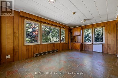 40 Bertram Drive, Hamilton, ON - Indoor Photo Showing Other Room