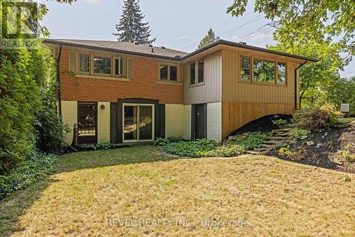 40 Bertram Drive, Hamilton, ON - Outdoor