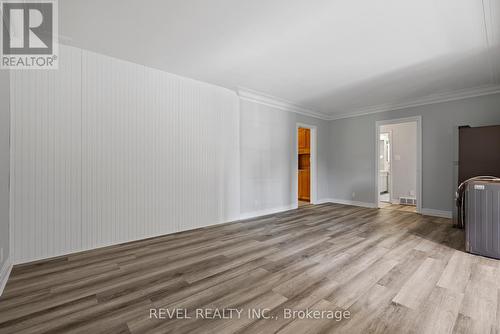 40 Bertram Drive, Hamilton, ON - Indoor Photo Showing Other Room