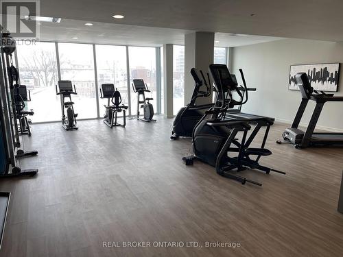 1002 - 49 Walnut Street S, Hamilton, ON - Indoor Photo Showing Gym Room