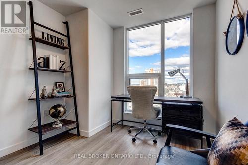 1002 - 49 Walnut Street S, Hamilton, ON - Indoor Photo Showing Office