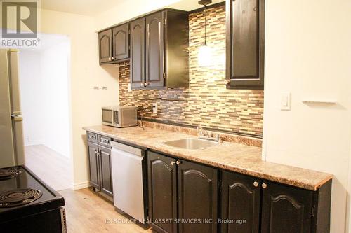 155 Bedford Crescent, Sarnia, ON - Indoor Photo Showing Kitchen