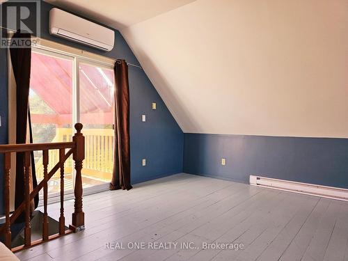 1785 Oak Hill Road, Port Hope, ON - Indoor Photo Showing Other Room