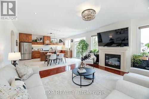 460 Autumn Hill Boulevard, Vaughan, ON - Indoor Photo Showing Living Room With Fireplace