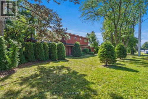 2 Welton Street, Vaughan, ON - Outdoor