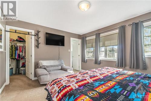 222 Tewsley Drive, Ottawa, ON - Indoor Photo Showing Bedroom