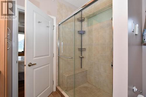 2597 Grandview Place, Blind Bay, BC - Indoor Photo Showing Bathroom