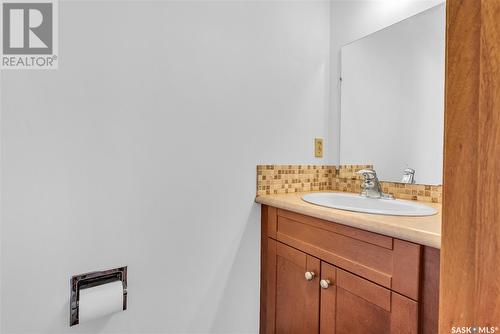 Trotchie Acreage, Corman Park Rm No. 344, SK - Indoor Photo Showing Bathroom