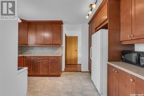 Trotchie Acreage, Corman Park Rm No. 344, SK - Indoor Photo Showing Kitchen