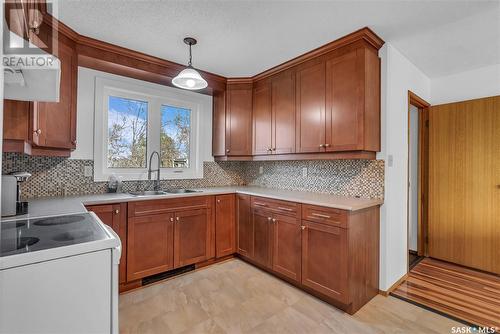 Trotchie Acreage, Corman Park Rm No. 344, SK - Indoor Photo Showing Kitchen With Double Sink