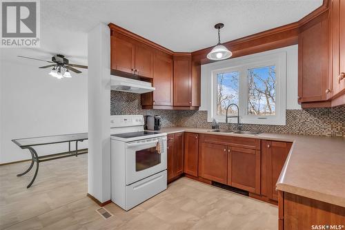 Trotchie Acreage, Corman Park Rm No. 344, SK - Indoor Photo Showing Kitchen With Double Sink