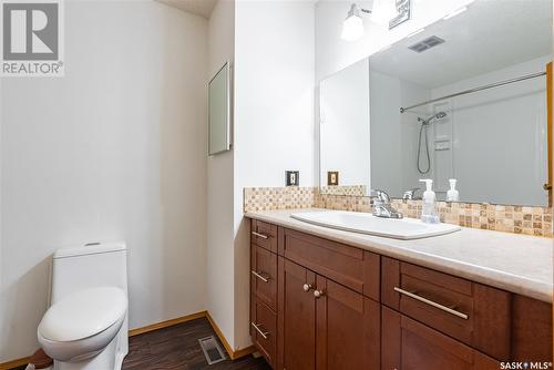 Trotchie Acreage, Corman Park Rm No. 344, SK - Indoor Photo Showing Bathroom