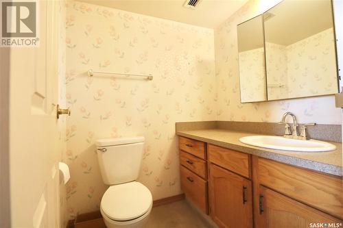 1405 3520 Hillsdale Street, Regina, SK - Indoor Photo Showing Bathroom