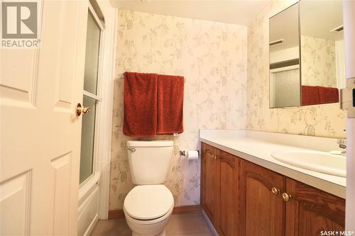 1405 3520 Hillsdale Street, Regina, SK - Indoor Photo Showing Bathroom