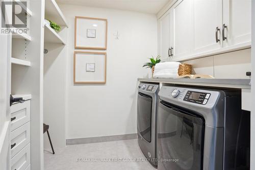 604 - 360 Watson Street W, Whitby (Port Whitby), ON - Indoor Photo Showing Laundry Room