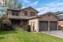 90 NAPOLEON DRIVE  London, ON N5V 4A9