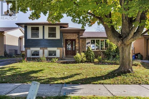 140 Concord Crescent, London, ON - Outdoor With Facade