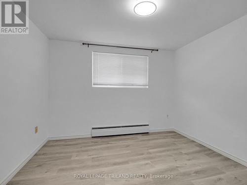 Main Bedroom - 109 - 1830 Dumont Street, London, ON - Indoor Photo Showing Other Room