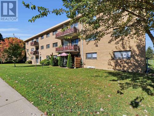 Front of Building - 109 - 1830 Dumont Street, London, ON - Outdoor