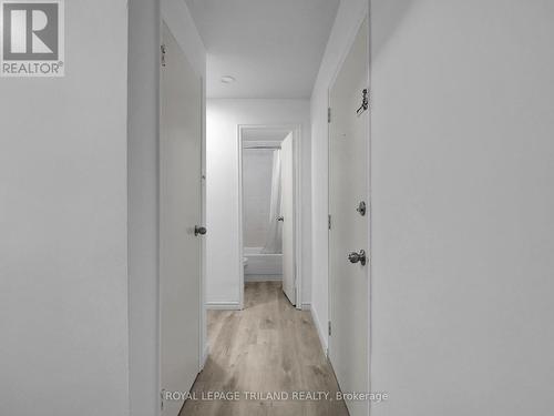 Hallway - 109 - 1830 Dumont Street, London, ON - Indoor Photo Showing Other Room