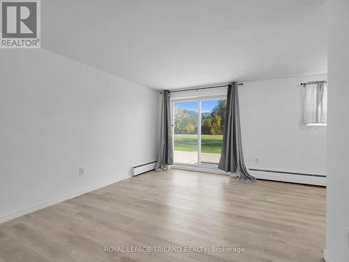 Living Room - 109 - 1830 Dumont Street, London, ON - Indoor Photo Showing Other Room