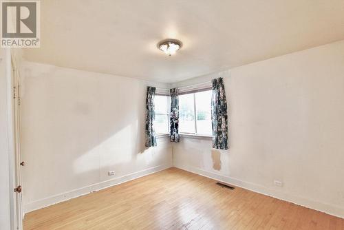 1880 Harrison Avenue, Masset, BC - Indoor Photo Showing Other Room