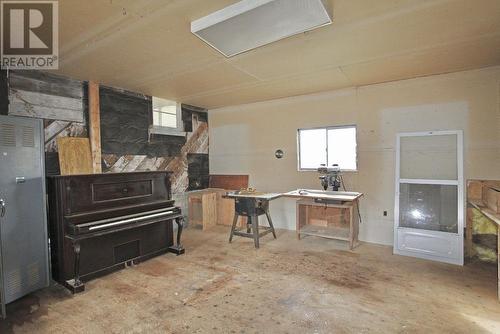 1880 Harrison Avenue, Masset, BC - Indoor Photo Showing Other Room