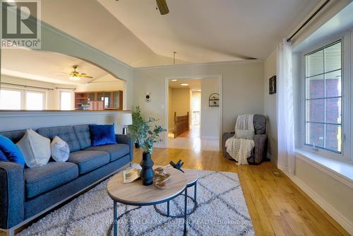 1327 County Road 4, Douro-Dummer, ON - Indoor Photo Showing Living Room