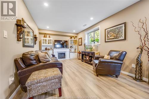 16 Shaw Drive, Amherstburg, ON - Indoor With Fireplace