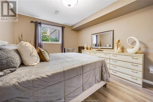 16 Shaw Drive, Amherstburg, ON - Indoor Photo Showing Bedroom