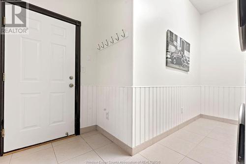 9120 Highway 3, Tecumseh, ON - Indoor Photo Showing Other Room