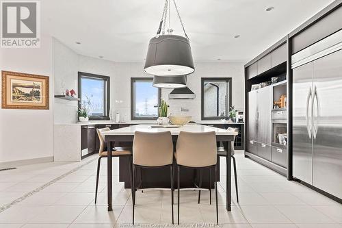 9120 Highway 3, Tecumseh, ON - Indoor Photo Showing Dining Room