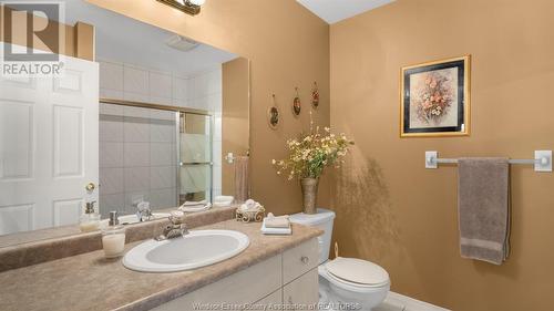 1565 Lovell Crescent, Lasalle, ON - Indoor Photo Showing Bathroom