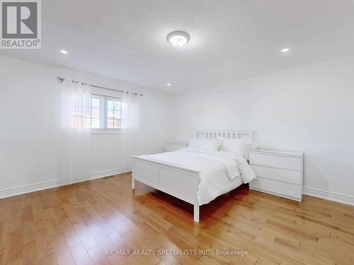 13 Gallview Lane, Brampton, ON - Indoor Photo Showing Bedroom