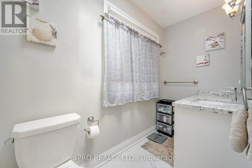 18697 Centreville Creek Road, Caledon, ON - Indoor Photo Showing Bathroom