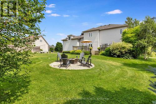 23 - 1 Woodspring Court, Hamilton, ON - Outdoor With Backyard