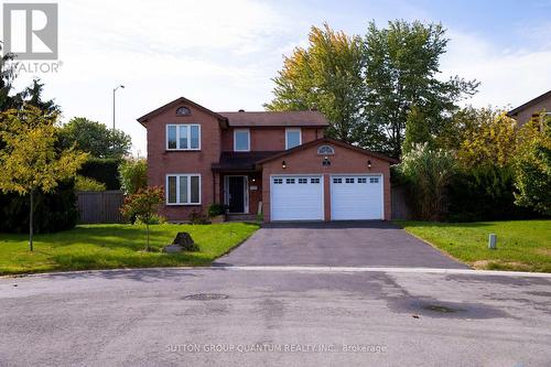 10 Anne Court, Grimsby, ON - Outdoor With Facade