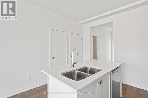 1502 - 160 Densmore Road, Cobourg, ON - Indoor Photo Showing Kitchen With Double Sink