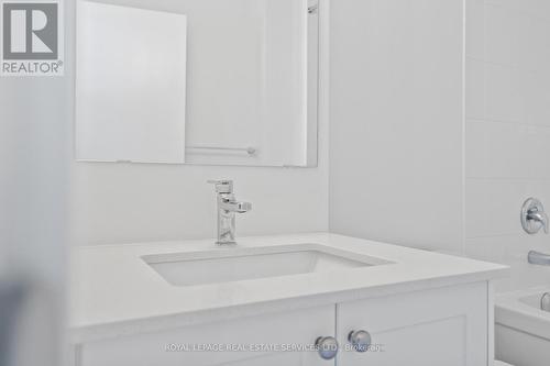 1502 - 160 Densmore Road, Cobourg, ON - Indoor Photo Showing Bathroom