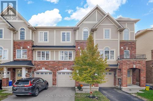 9 Dorchester Terrace, Hamilton, ON - Outdoor With Facade